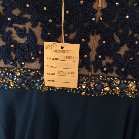 Prom Dress - Picture 7 of 7