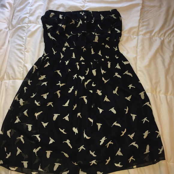 Strapless dress with birds - Picture 1 of 3