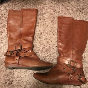 Gianni Bini brown boots