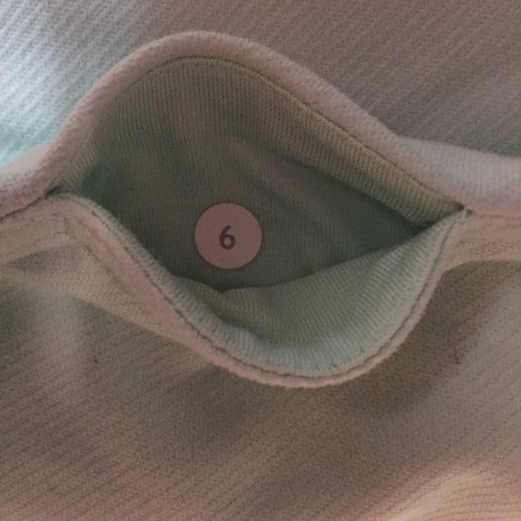 Lululemon Capri Pants - Picture 2 of 4