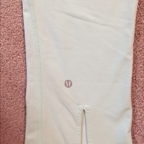 Lululemon Capri Pants - Picture 4 of 4