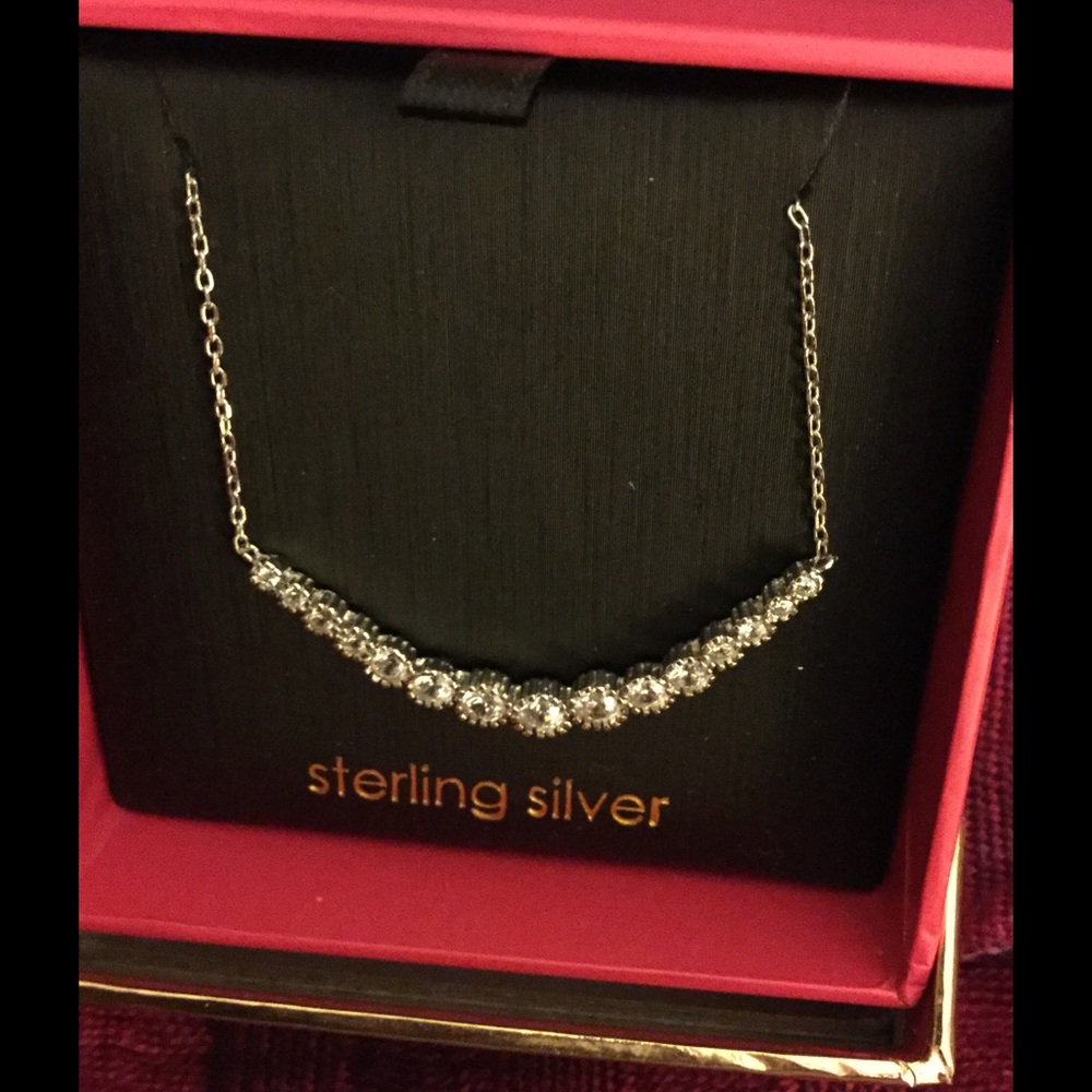 Gorgeous sparkling sterling silver NWT DISCOUNT!