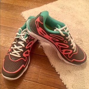 Under Armour Tennis Shoes