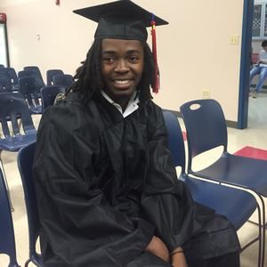 Meet your Posher, Dee