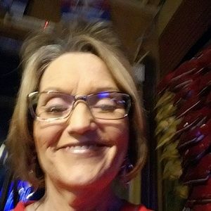 Meet your Posher, Jan