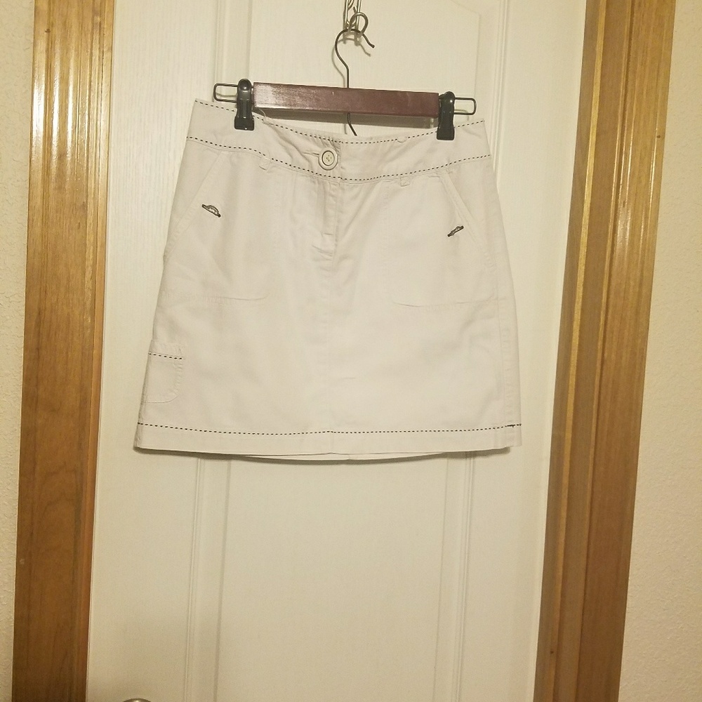 White House Black Market white skirt