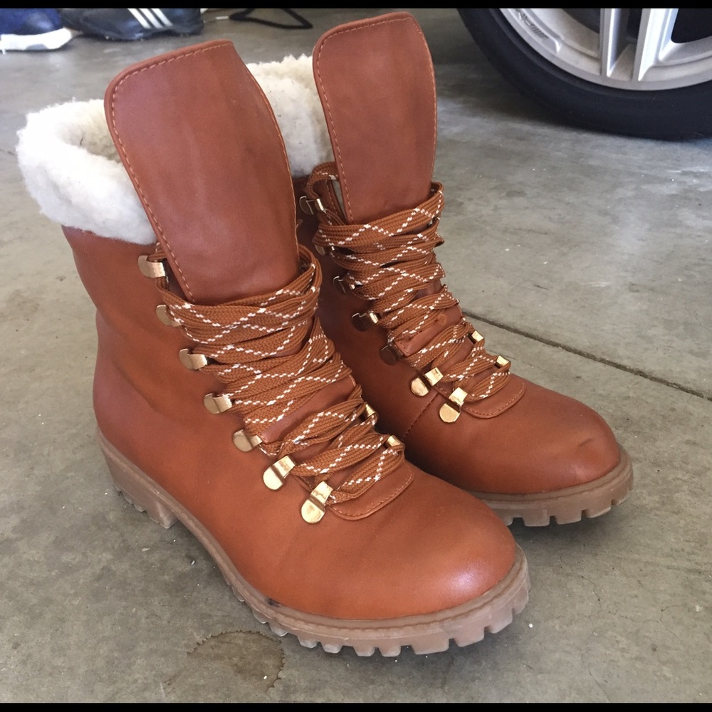 Tall Brown Leather Lace Up Boot (size 7)