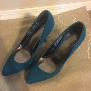 Teal heels
