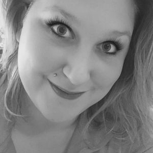 Meet your Posher, Briana