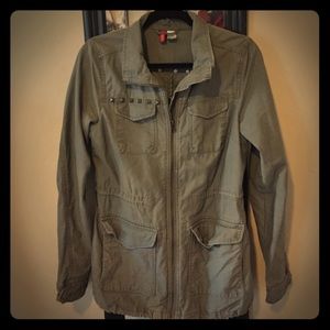 Green cargo jacket