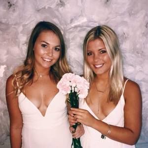 Meet your Posher, Eva