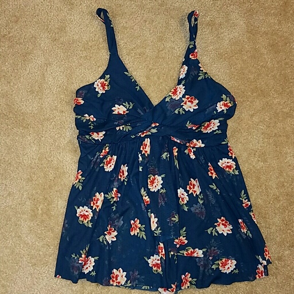 Express Tops - NWT Express navy flirty top