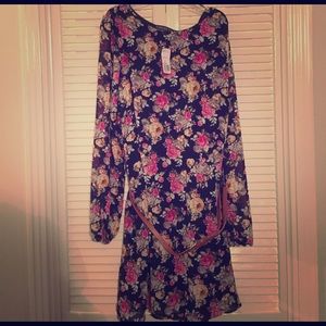 Forever 21 Floral Dress w/ belt.