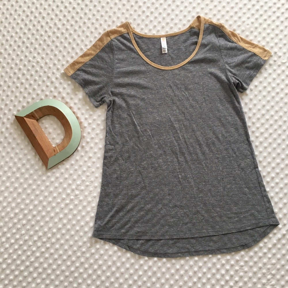 🚫SOLD LuLaRoe Classic T Grey w Tan Shoulder Tee