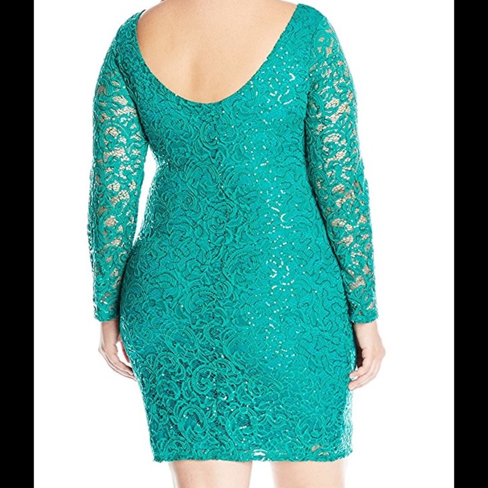 Lace dress with U back plus size