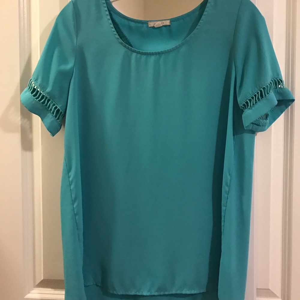 Top with cut out detail