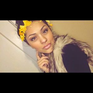 Meet your Posher, Kari