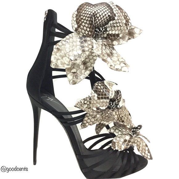 Giuseppe Zanotti Shoes - New GIUSEPPE ZANOTTI 8 Black Coline Black Heels