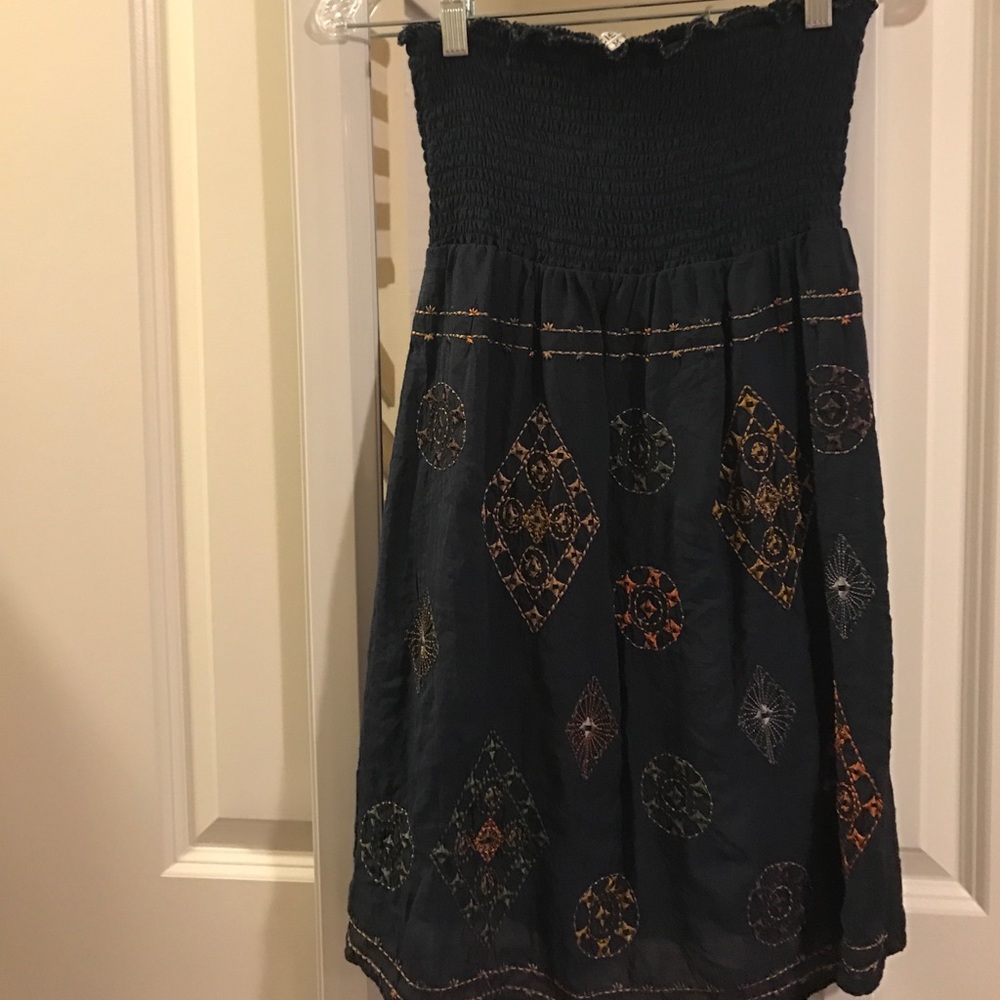 Navy dress