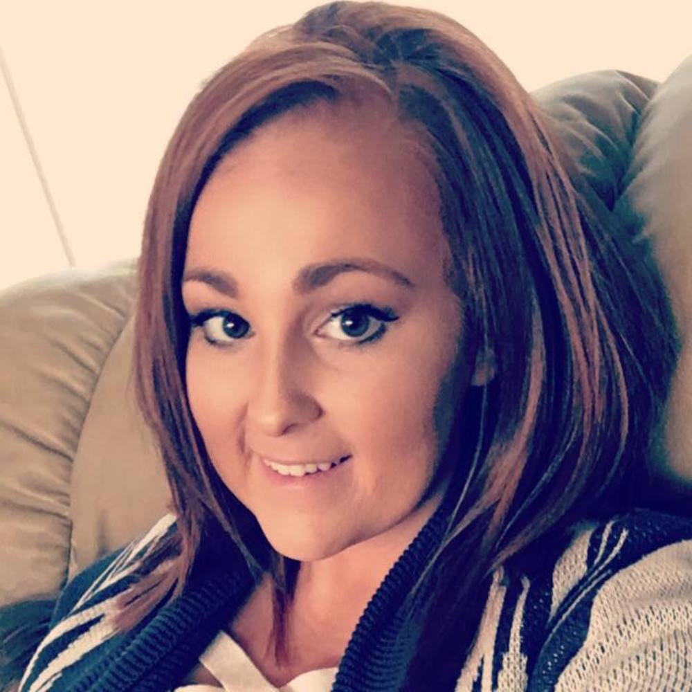 Meet your Posher, Alicia