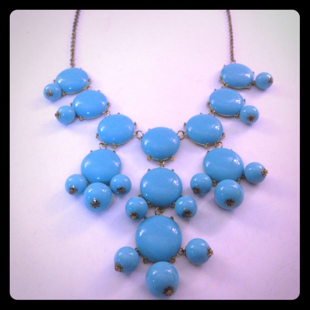 Women's fashion bubble statement necklace