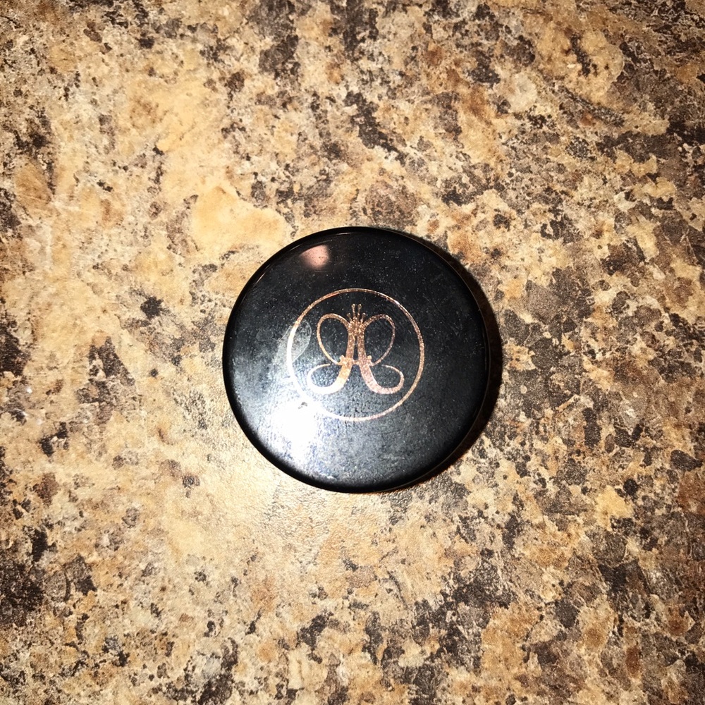 Anastasia dipbrow