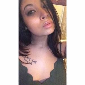 Meet your Posher, Rose