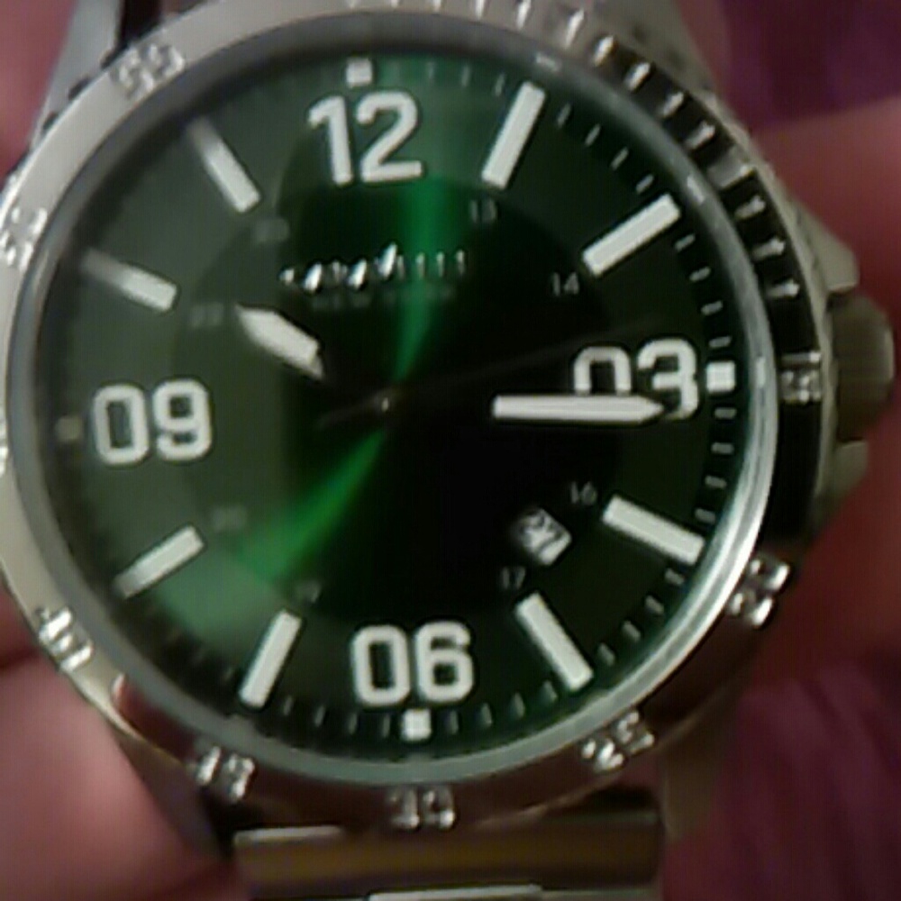 Watch - Picture 3 of 5