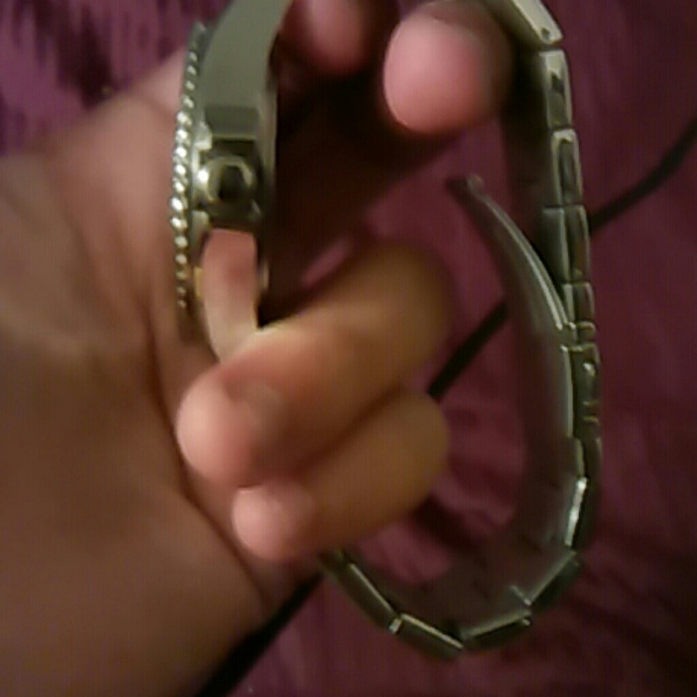 Watch - Picture 4 of 5