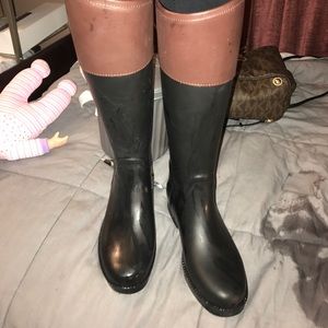Tory burch boots