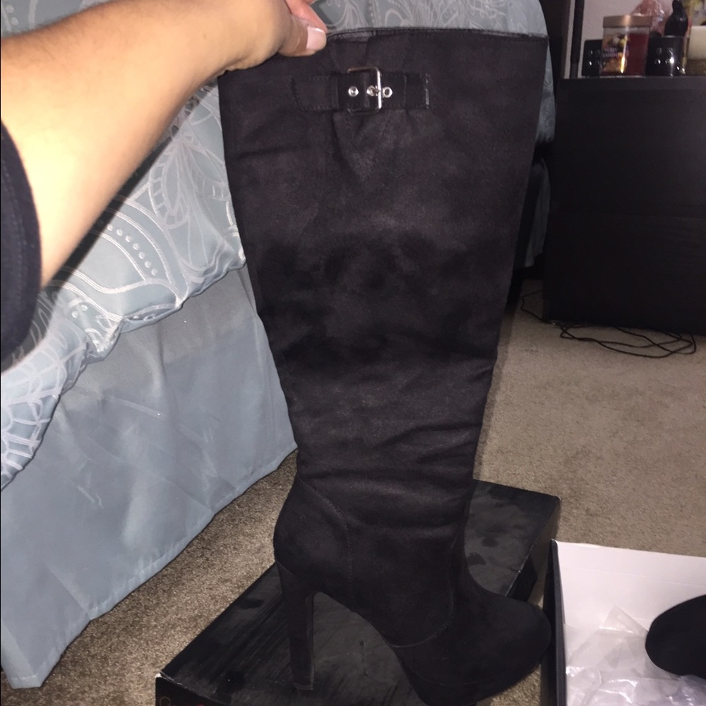 Black knee high boots