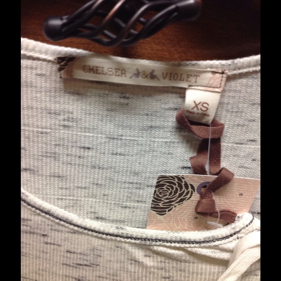 Chelsea and Violet long sleeve top XS - Picture 4 of 4
