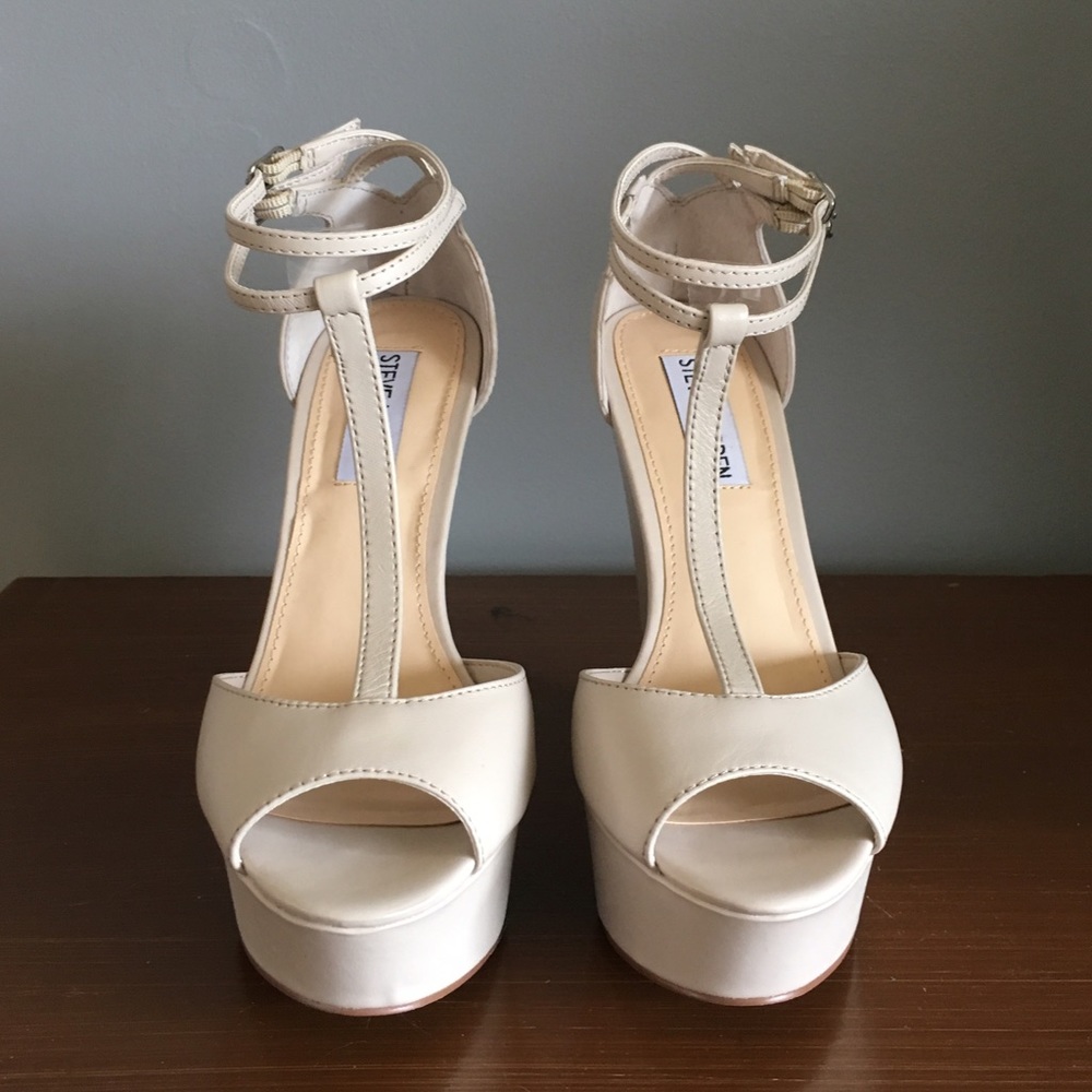 Steve Madden platform T-strap peep toe wedges