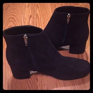 Black ankle boots.