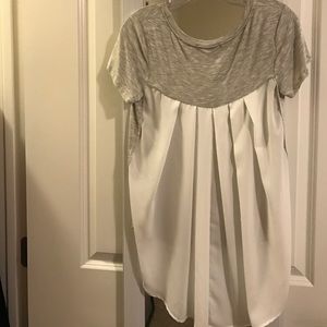 Grey top with white back