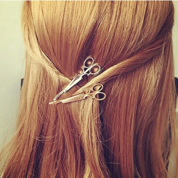 {Set of 2!} Adorable Gold✂️Scissor✂️Hair Clips! - Picture 2 of 4