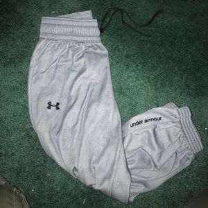 Cropped Under Armor Sweat Pants