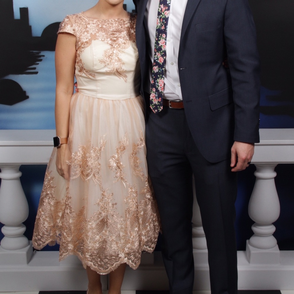 Rose Gold Lace Scalloped Hem Midi Dress