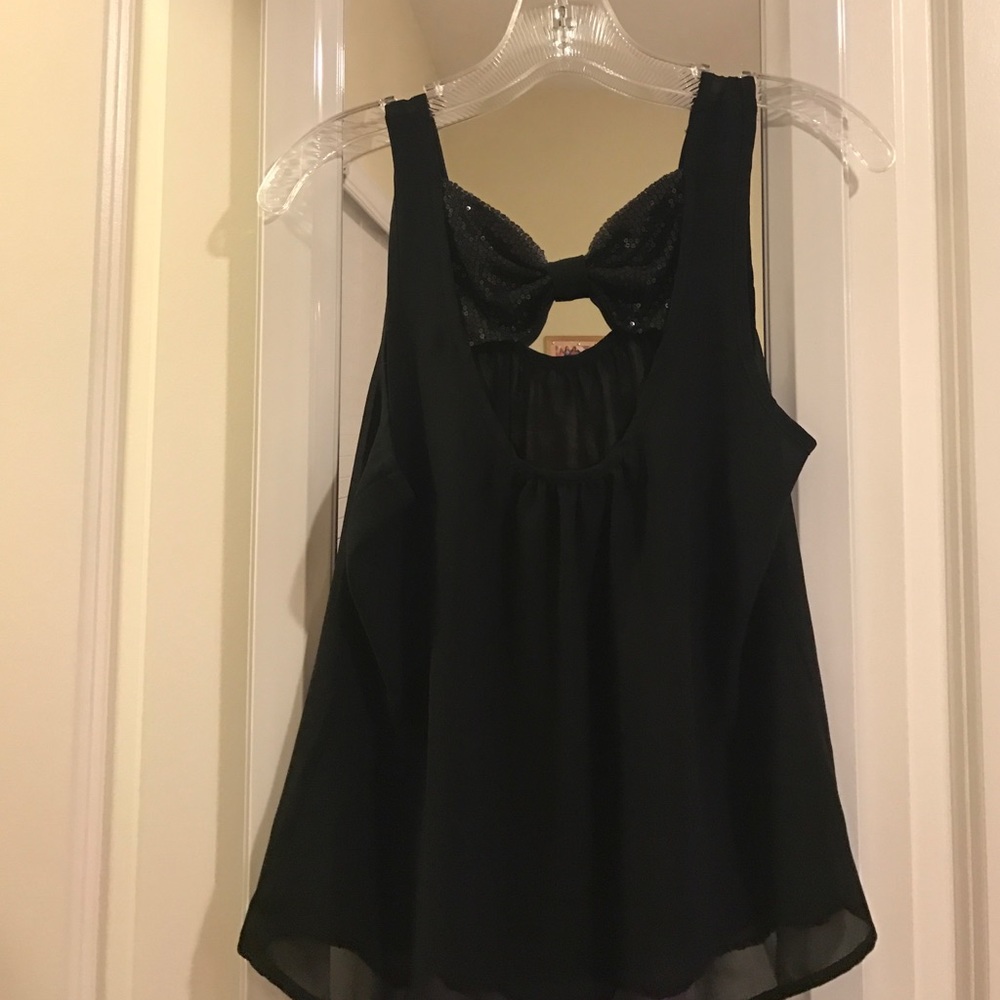 Black tank with bow back