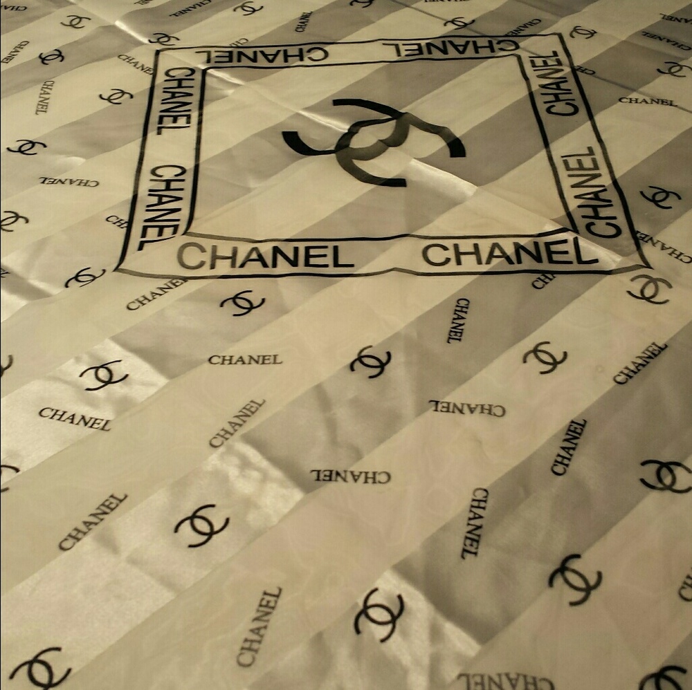 Vintage Chanel scarf