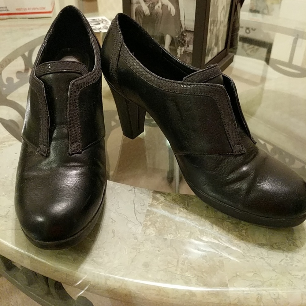 Booties. Cuter than the picture.