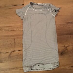 Lulu Lemon running shirt