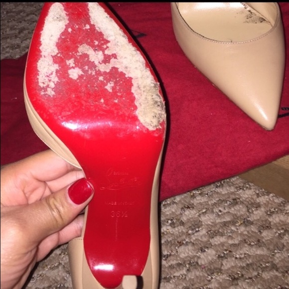 Christian Louboutin - Picture 3 of 5