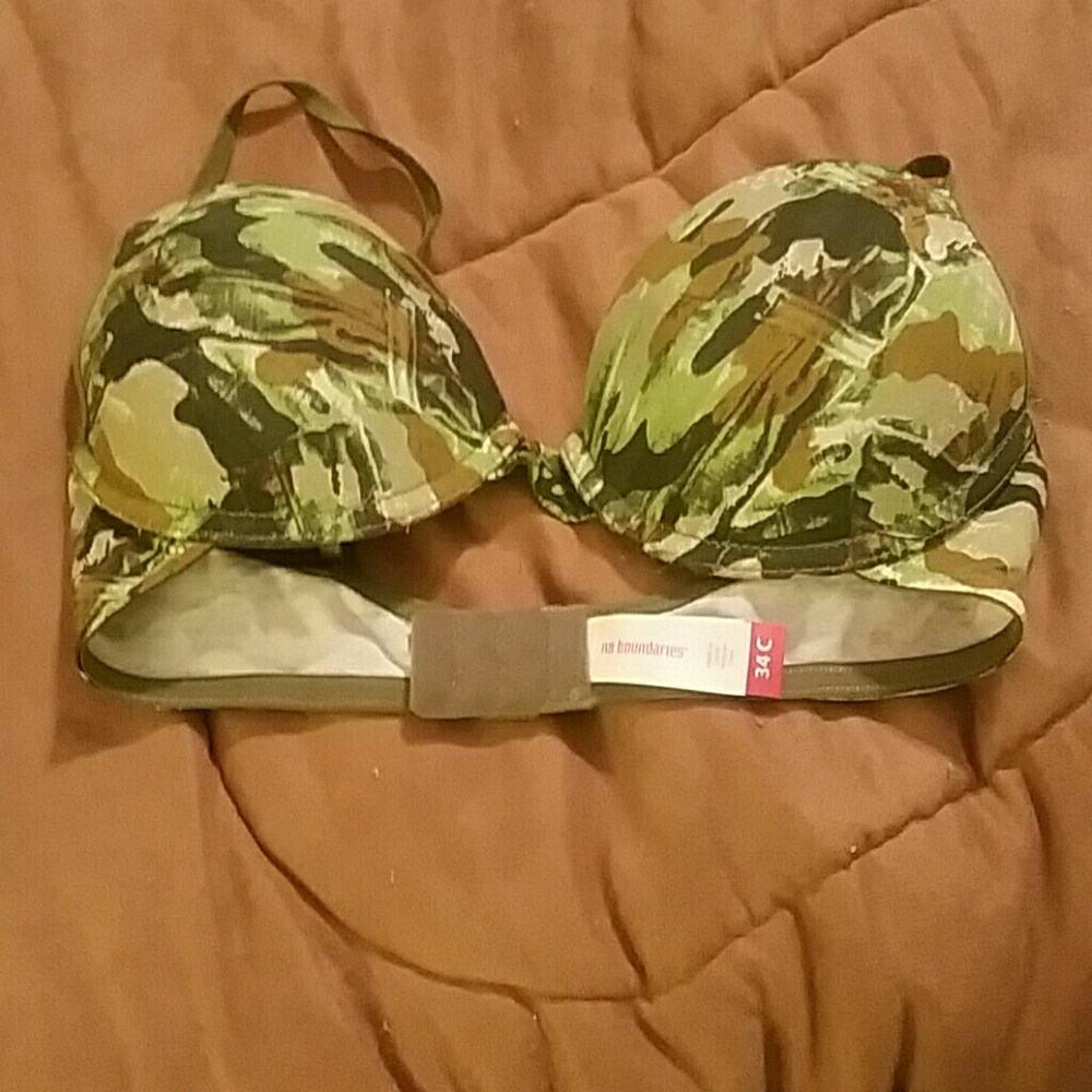 Camo bra