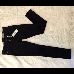AG Adriano Goldschmied Black Ankle Legging