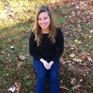 Meet your Posher, Elise