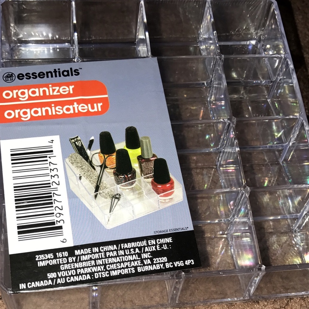 Makeup organizer !