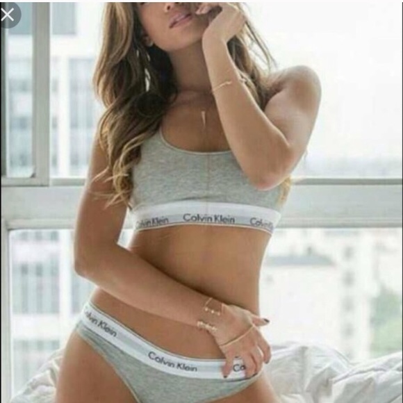 Calvin Klein Bra & Underwear Set. Size Medium. - Picture 1 of 2