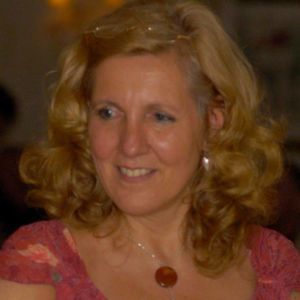 Meet your Posher, Helen