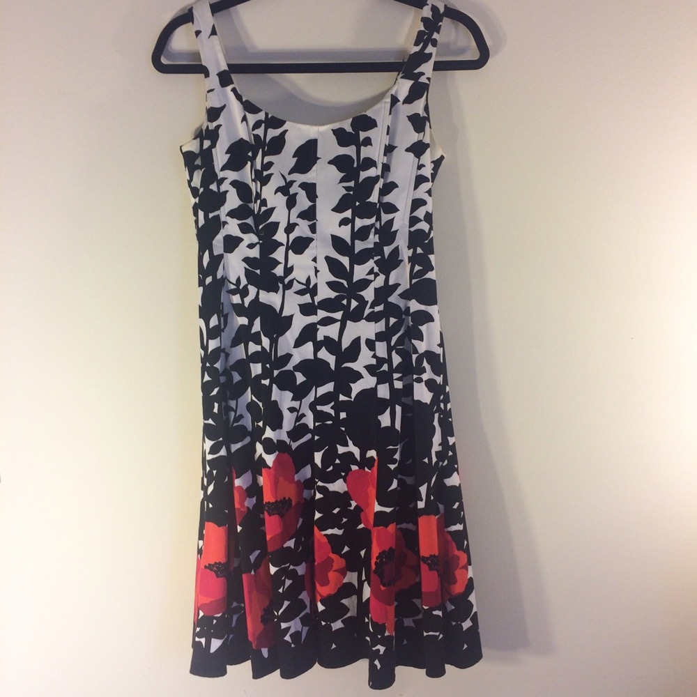 Nine West sleeveless floral dress